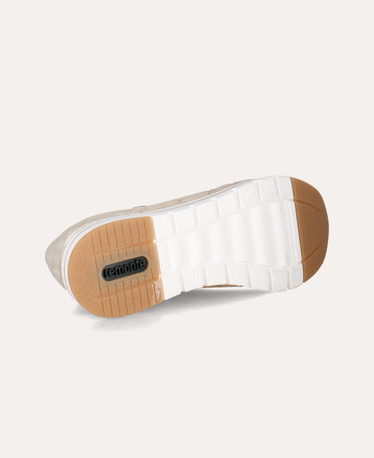 r6700