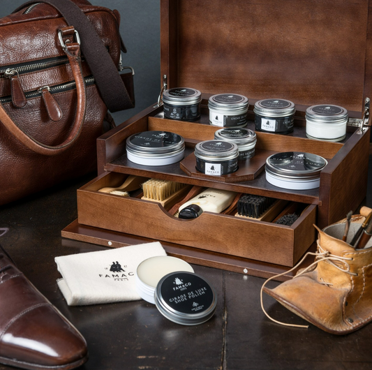 Entretenir ses chaussures en Cuir Lisse