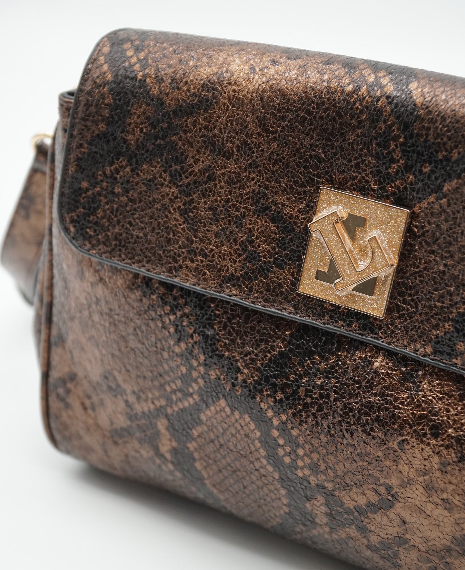 tifora multipocket m