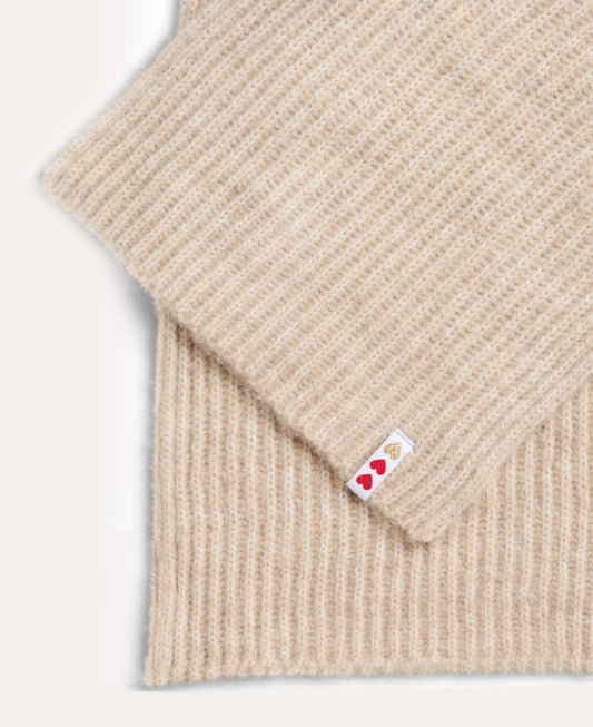 Pcaura scarf