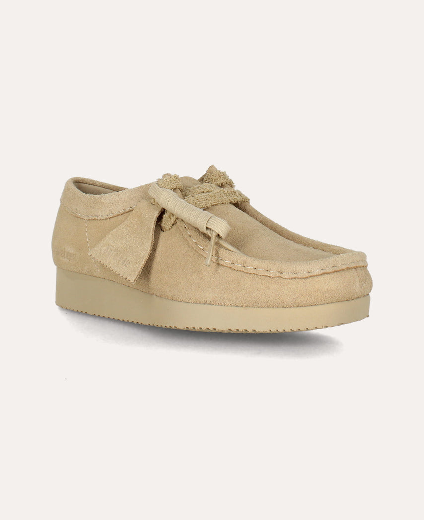 wallabee lite.