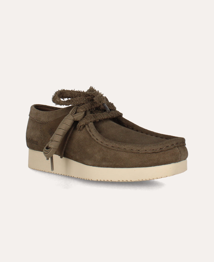 wallabee lite.