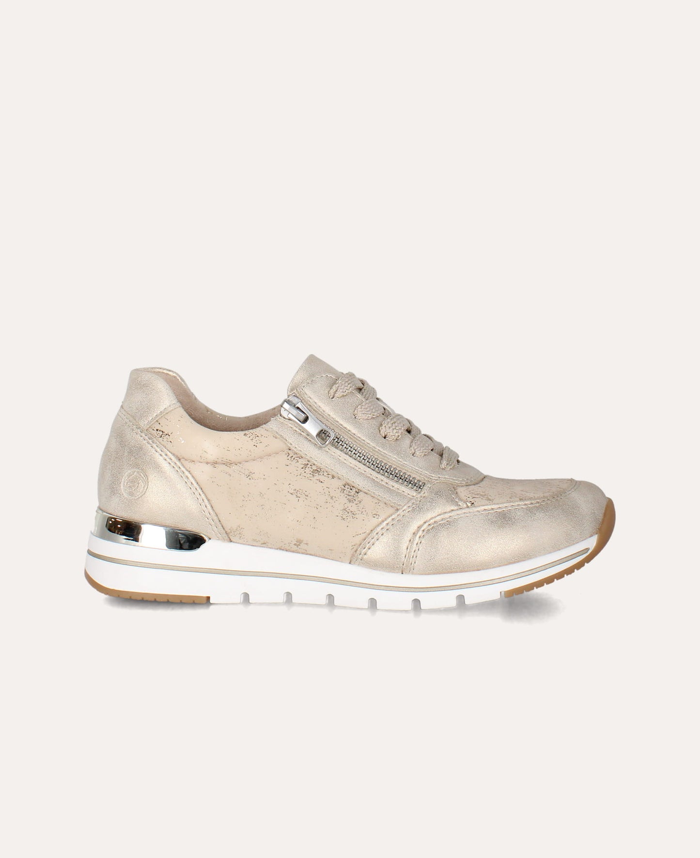 r6700