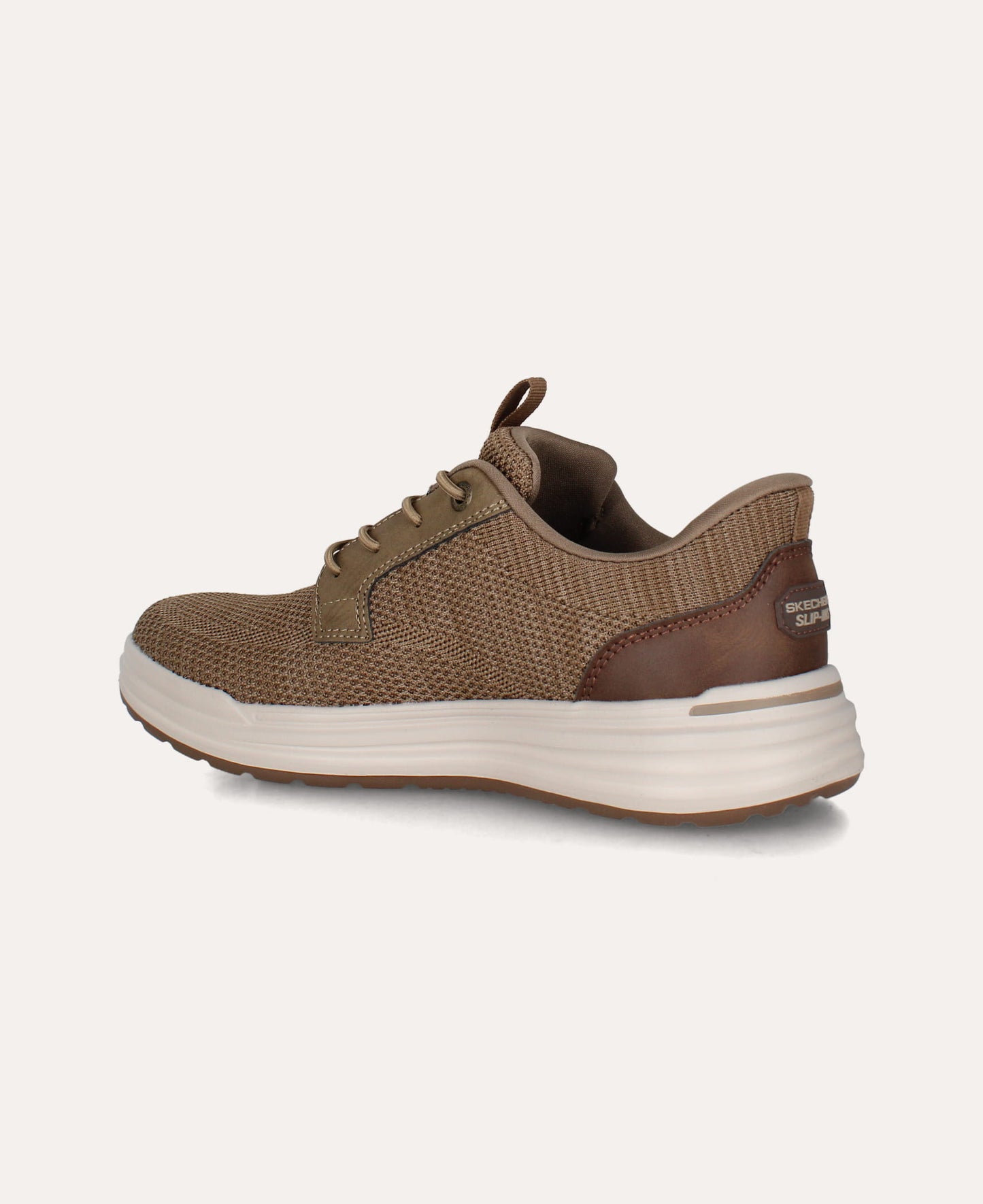 211196